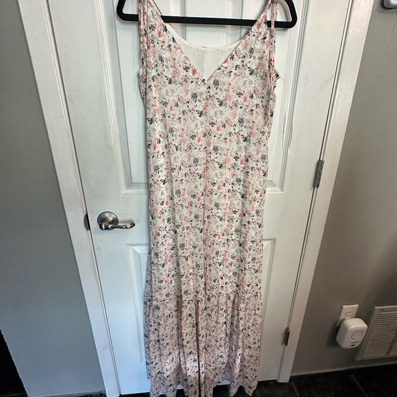 Express Sundress, Medium, Cream with orange, black and gold flowers - Picture 2 of 3